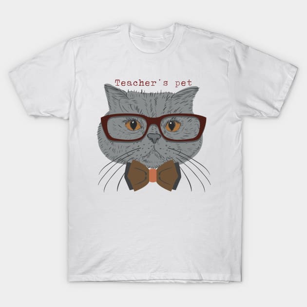 Teacher’s pet | Cat tee-shirt T-Shirt by Fayn